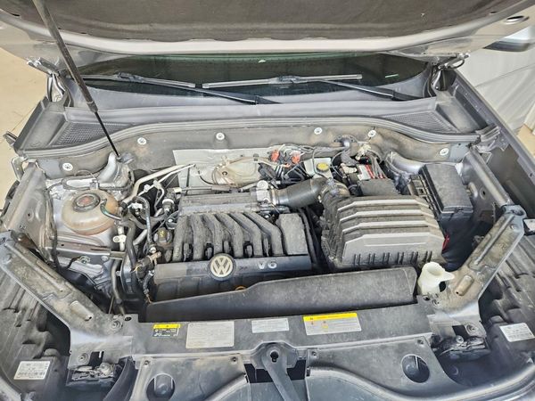2021 VOLKSWAGEN ATLAS SE w/ Tech