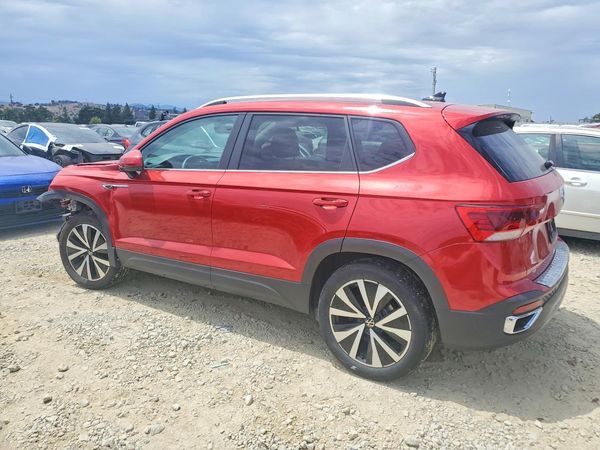 2022 VOLKSWAGEN TAOS 4Motion SE