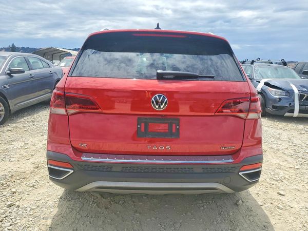 2022 VOLKSWAGEN TAOS 4Motion SE