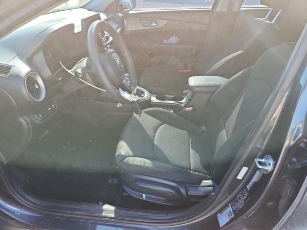 2020 KIA FORTE FE, LXS