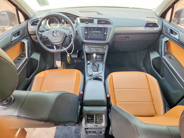 2018 VOLKSWAGEN TIGUAN SE, 4Motion SEL