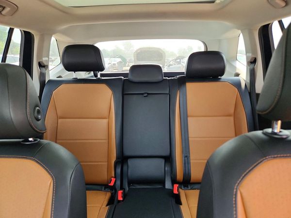 2018 VOLKSWAGEN TIGUAN SE, 4Motion SEL