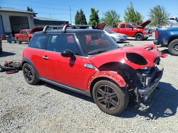 2013 MINI COOPER