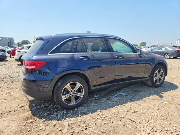 2017 MERCEDES-BENZ GLC GLC300 Base-4M