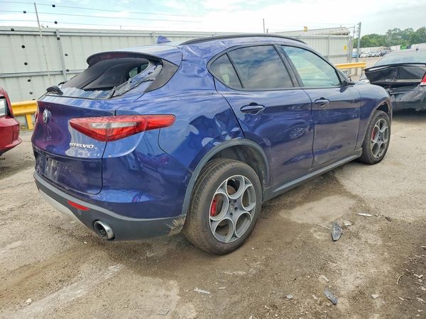 2018 ALFA ROMEO STELVIO AWD