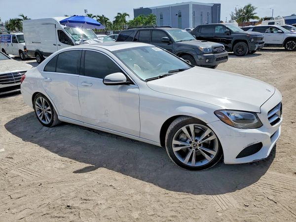 2018 MERCEDES-BENZ C C300