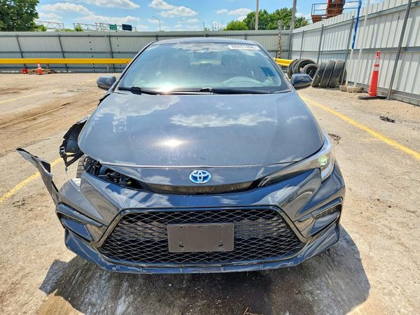 2025 TOYOTA COROLLA LE, XLE, SE