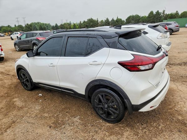 2024 NISSAN KICKS