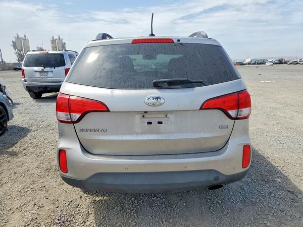 2015 KIA SORENTO GL