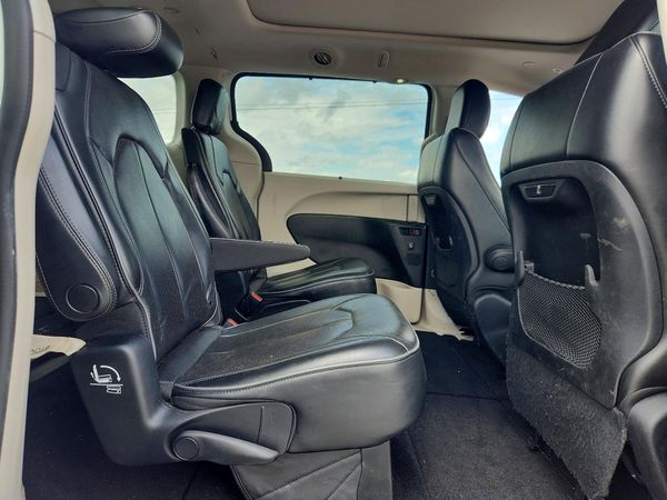 2018 CHRYSLER PACIFICA