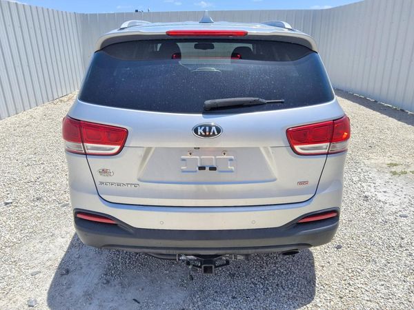 2018 KIA SORENTO L, LX