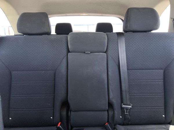 2018 KIA SORENTO L, LX