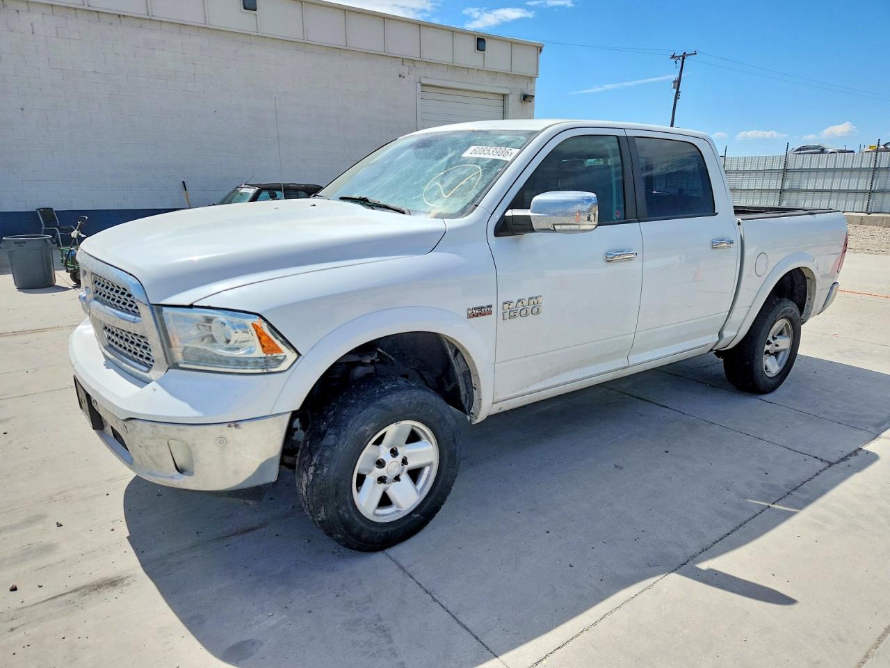 2015 RAM 1500 LARAMIE CREW CAB 4X4