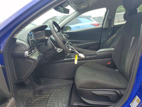 2024 HYUNDAI ELANTRA Blue