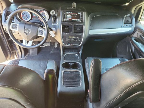 2017 DODGE GRAND CARAVAN GT