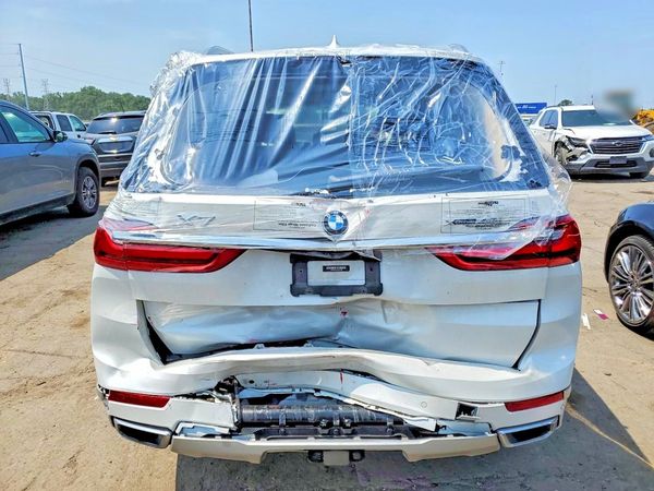 2021 BMW X7 xDrive40i