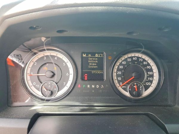 2016 RAM 1500 SLT
