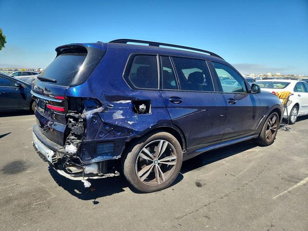 2026 BMW X7 xDrive40i