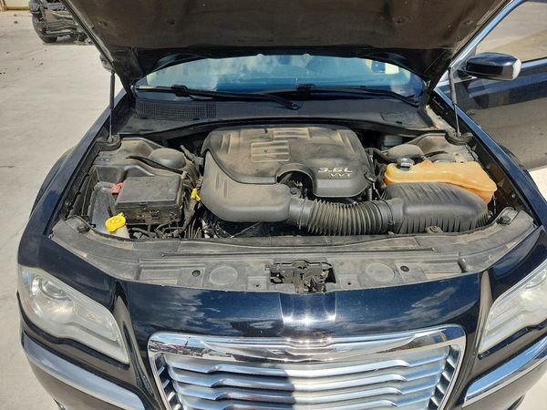 2013 CHRYSLER 300