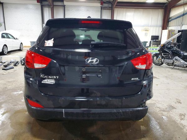 2015 HYUNDAI TUCSON GL (Middle-Low)