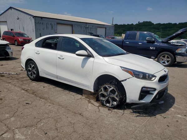 2021 KIA FORTE FE, LXS