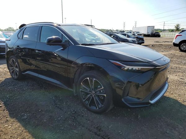 2025 TOYOTA BZ4X