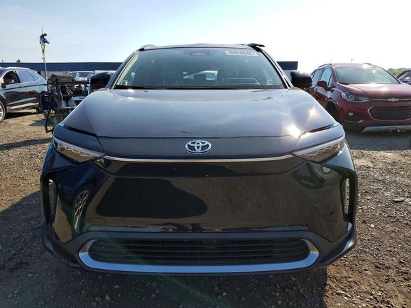2025 TOYOTA BZ4X