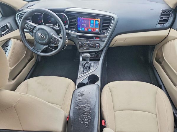 2015 KIA OPTIMA GL - Middle-low