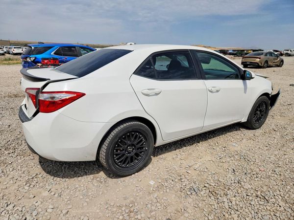 2016 TOYOTA COROLLA