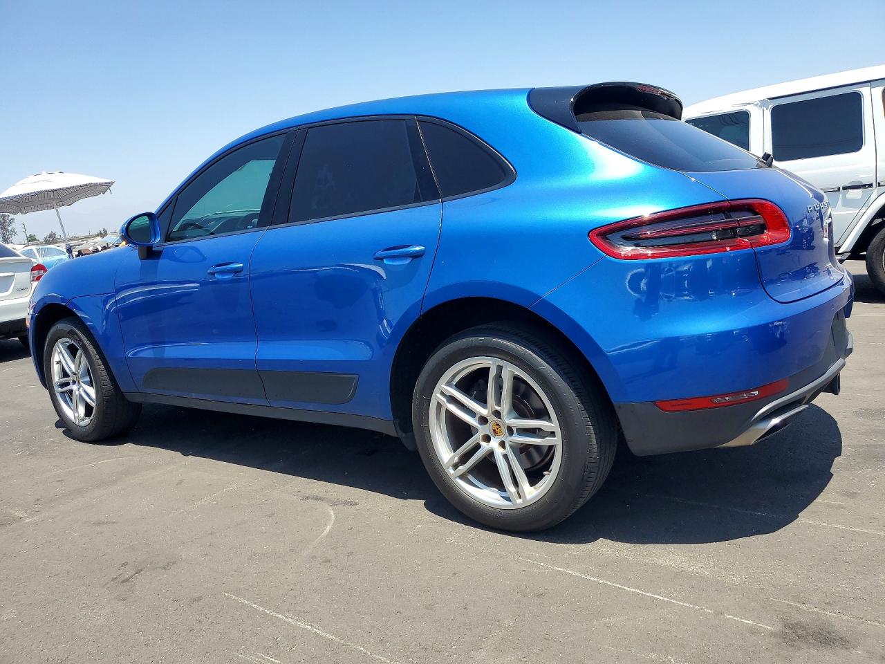 2017 PORSCHE MACAN