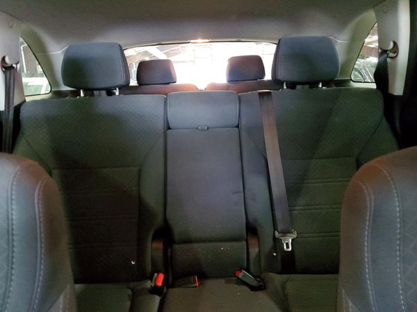 2018 KIA SORENTO L, LX