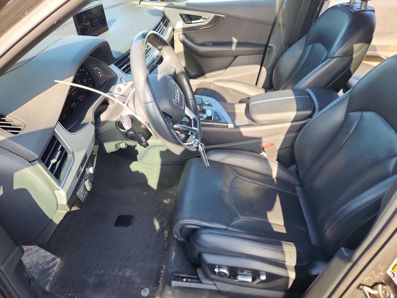 2019 AUDI Q7