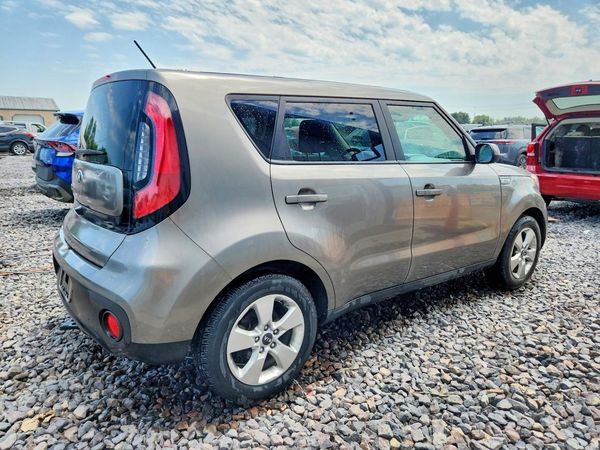 2019 KIA SOUL Base