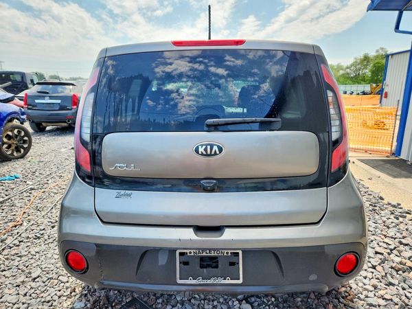 2019 KIA SOUL Base