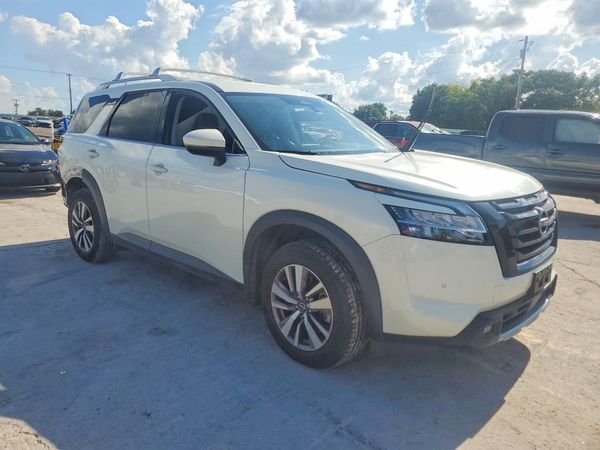 2022 NISSAN PATHFINDER
