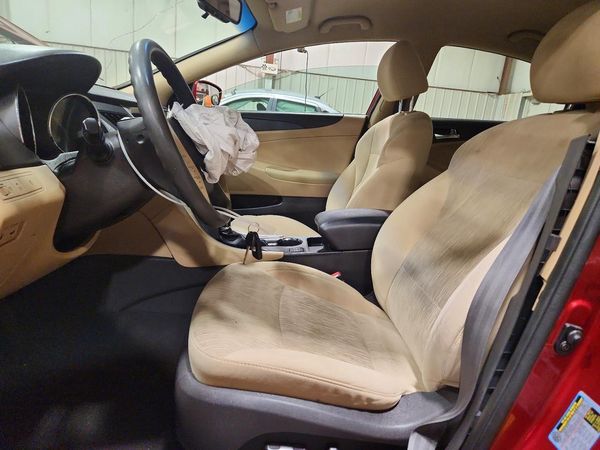 2013 HYUNDAI SONATA GLS/ GLS Popular