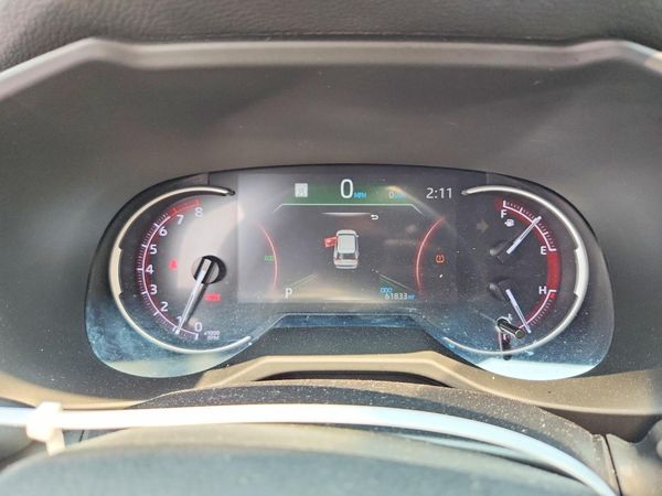 2024 TOYOTA RAV4 XLE