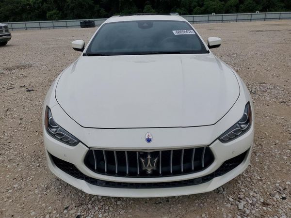 2019 MASERATI GHIBLI