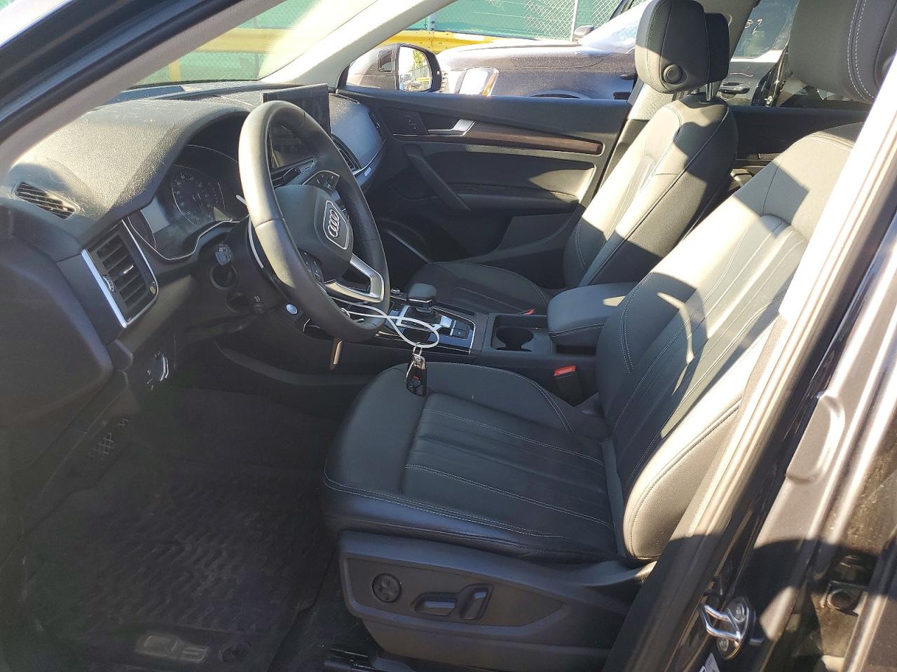 2023 AUDI Q5