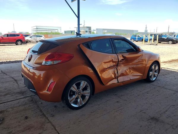 2015 HYUNDAI VELOSTER GLS(Middle)
