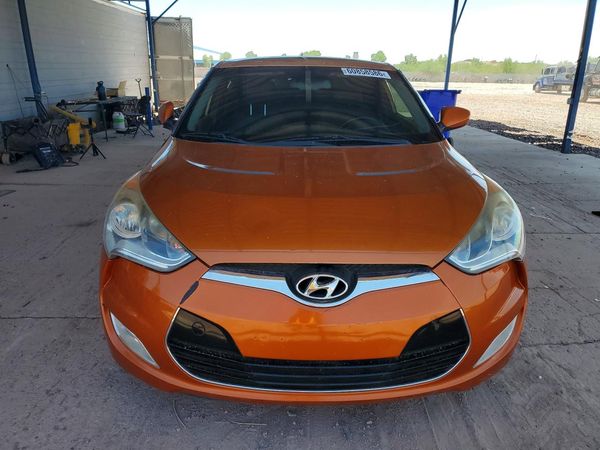 2015 HYUNDAI VELOSTER GLS(Middle)