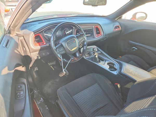 2020 DODGE CHALLENGER SXT