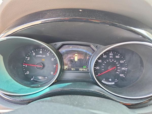 2015 KIA SEDONA GLS - Middle level