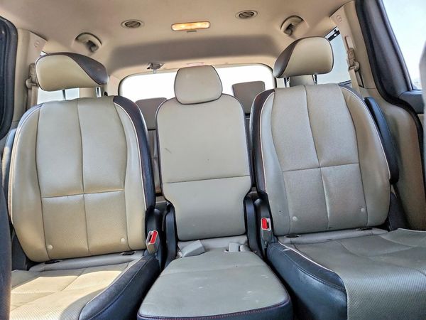 2015 KIA SEDONA GLS - Middle level