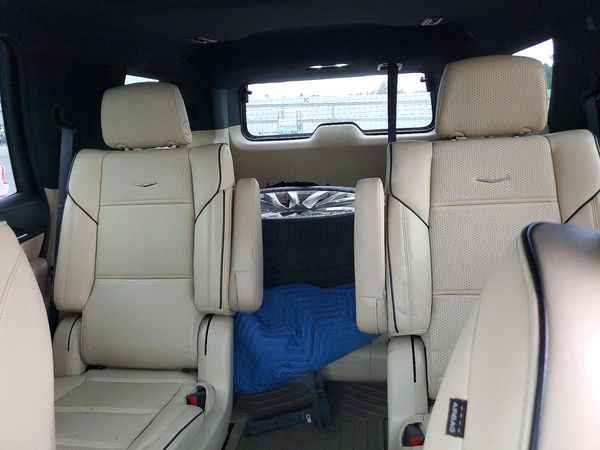 2022 CADILLAC ESCALADE Premium Luxury