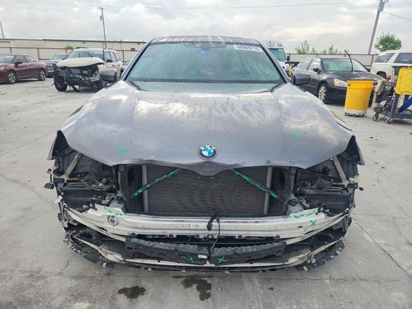 2018 BMW 750