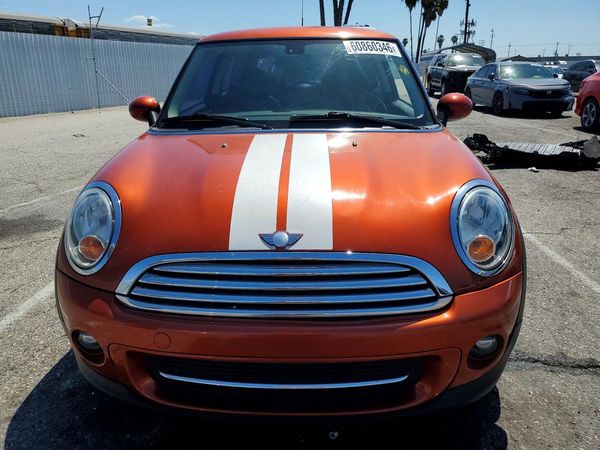 2012 MINI COOPER