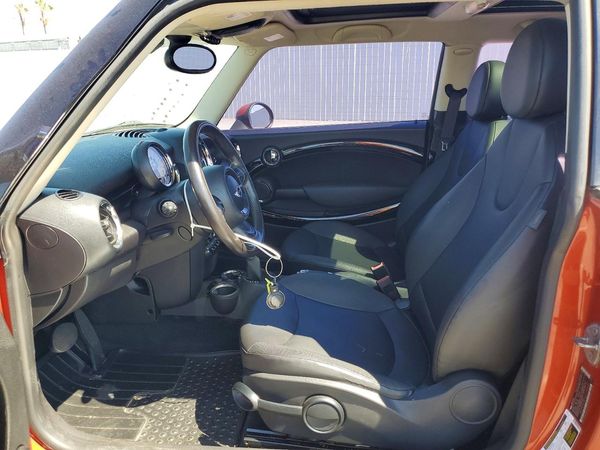 2012 MINI COOPER