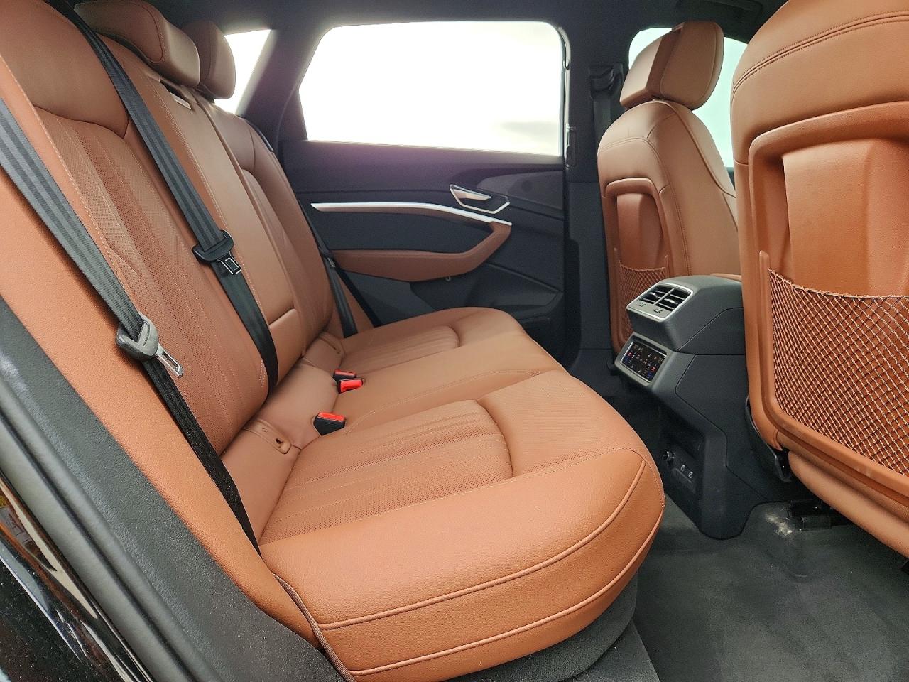 2024 AUDI Q8 E-TRON quattro Premium Plus