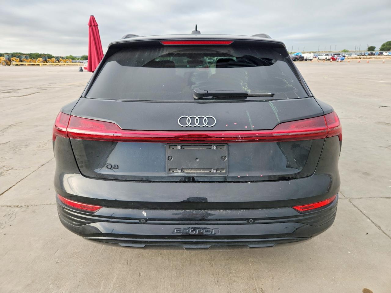 2024 AUDI Q8 E-TRON quattro Premium Plus